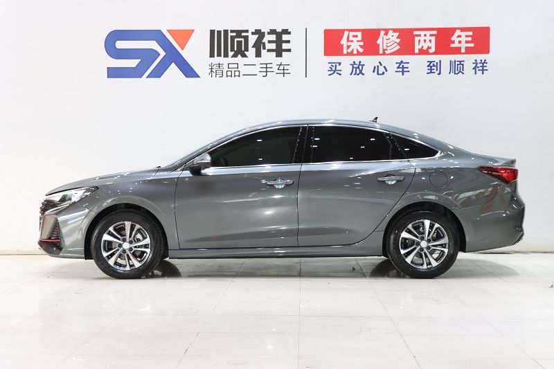 长安 逸动 2023款 畅享版 PLUS 蓝鲸NE 1.4T GDI DCT尊贵版
