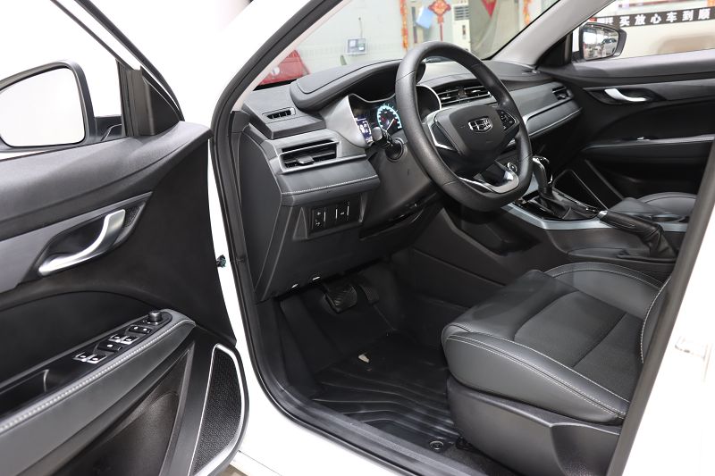 吉利汽车 帝豪 2021款 UP 1.5L CVT舒适型