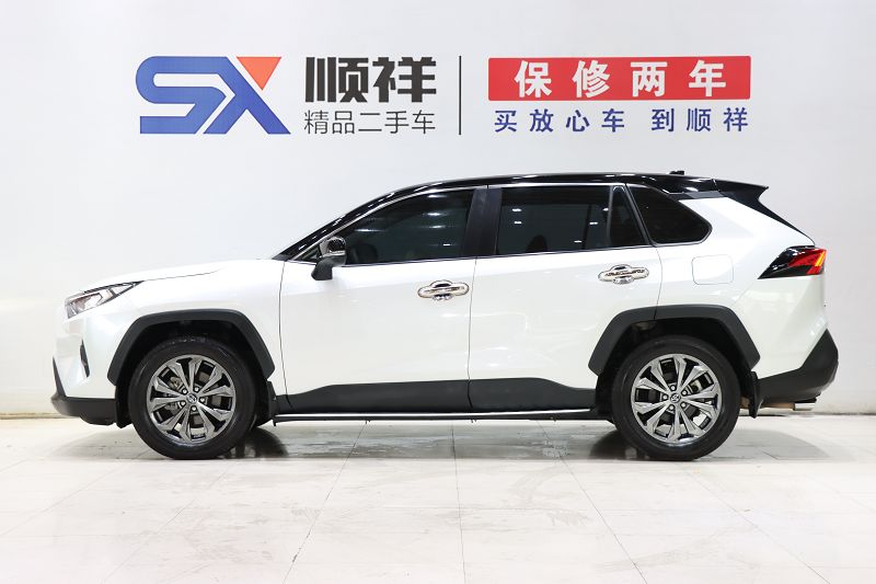丰田 RAV4荣放 2023款 2.0L CVT两驱风尚版