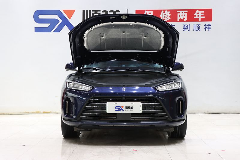 鸿蒙智行 问界M5 2022款 增程四驱至臻版