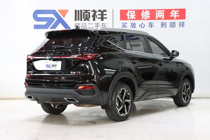 思皓X8 2021款 改款 300T DCT豪华智联版 7座