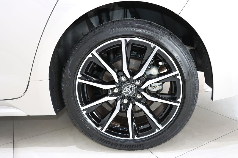 丰田 雷凌 2024款 185T CVT运动版