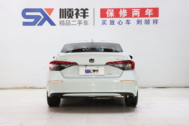 本田 思域 2023款 2.0L eHEV 先锋版