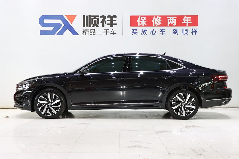 大众 帕萨特 2024款 330TSI 精英版