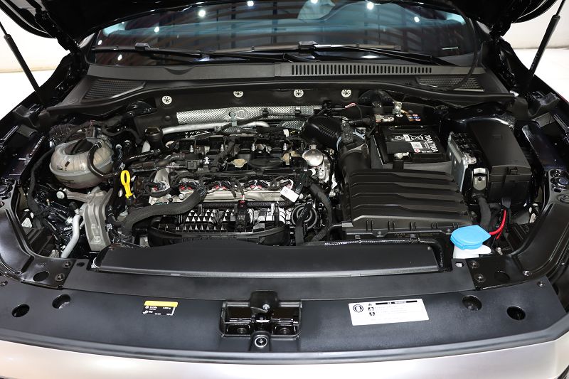 大众 帕萨特 2024款 330TSI 精英版