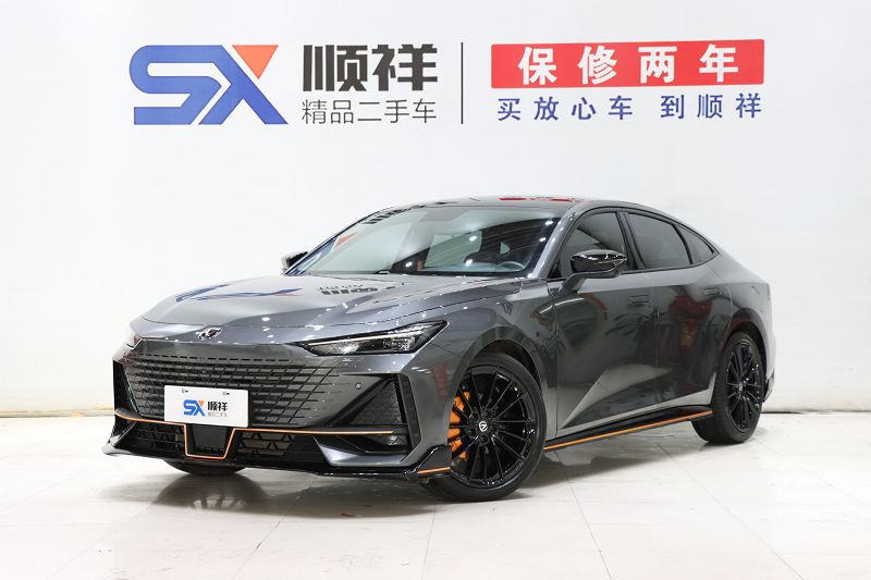 长安UNI-V 2022款 1.5T 运动版