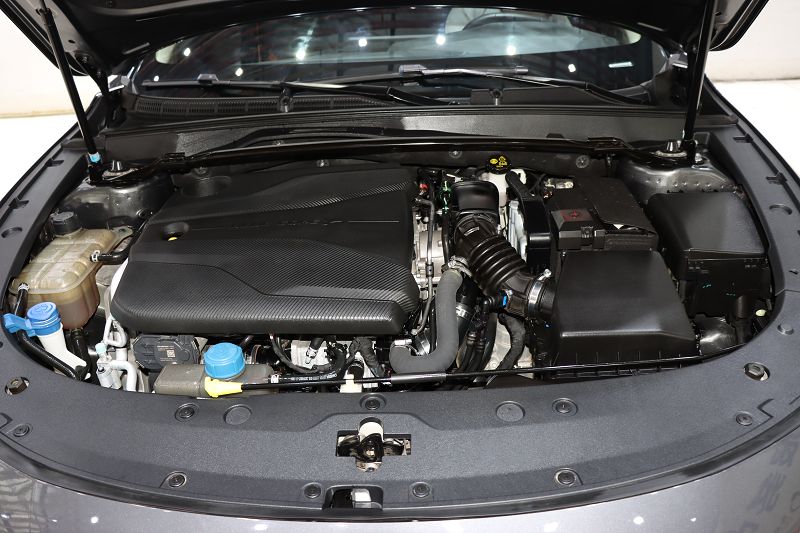 长安UNI-V 2022款 1.5T 运动版