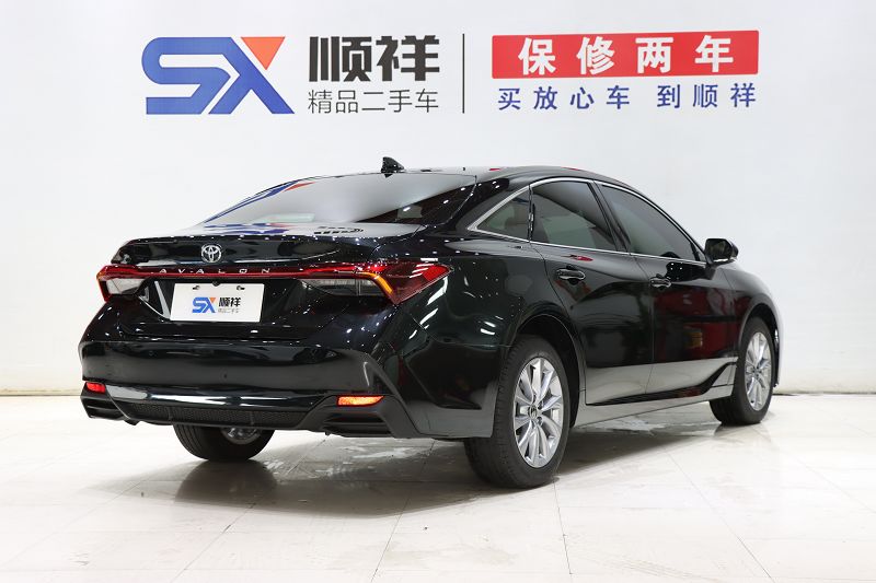 丰田 亚洲龙 2024款 2.0L 臻选版