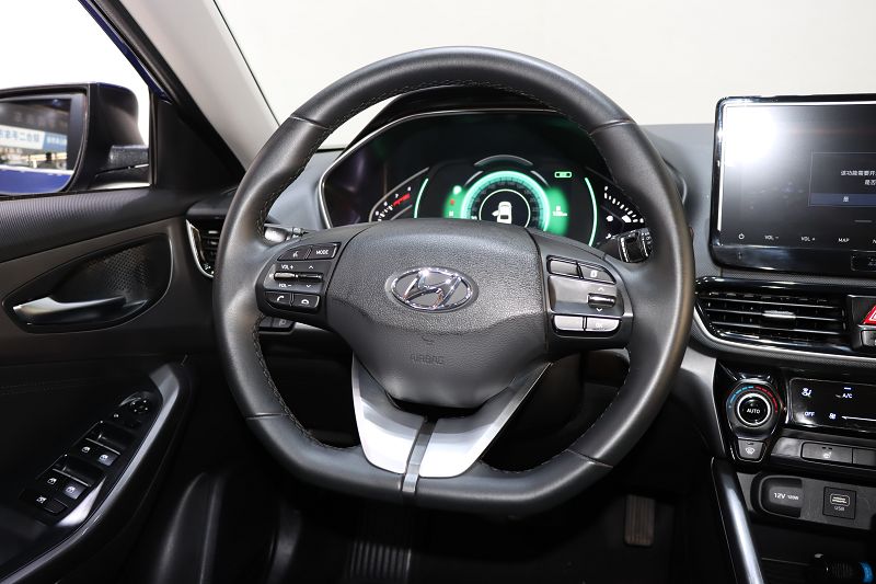 现代 菲斯塔 2021款 280TGDi DLX豪华版