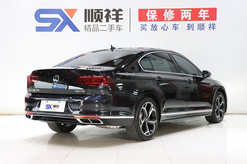 大众 迈腾 2023款 200万辆纪念版 330TSI DSG豪华型