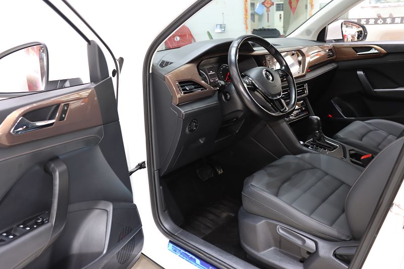 大众 途岳 2021款 280TSI 两驱舒适版