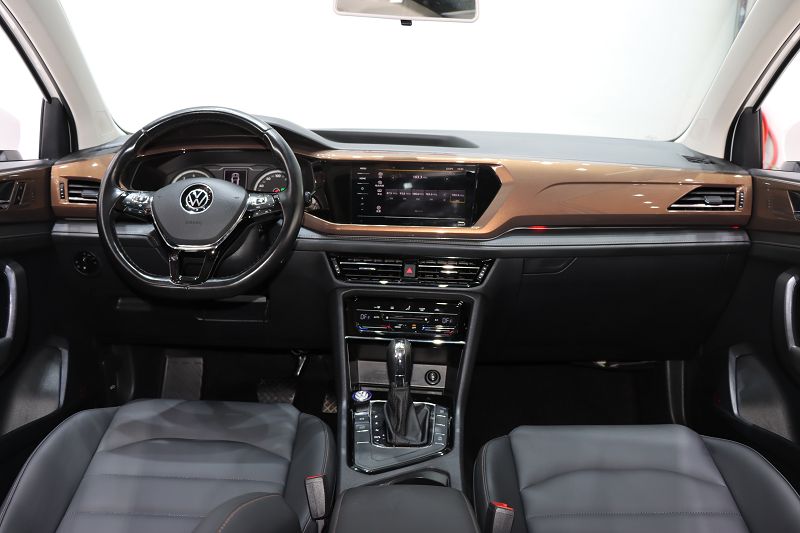 大众 途岳 2021款 280TSI 两驱舒适版