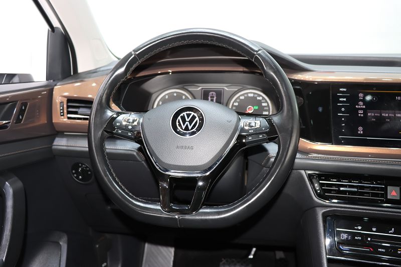 大众 途岳 2021款 280TSI 两驱舒适版