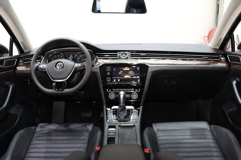 大众 迈腾 2019款 330TSI DSG 豪华型 国V