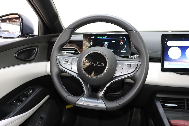比亚迪 海豹06 2024款 DM-i 80KM豪华型