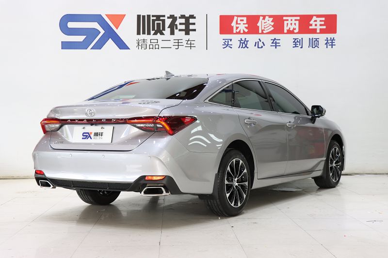 丰田 亚洲龙 2023款 2.0L 臻选版