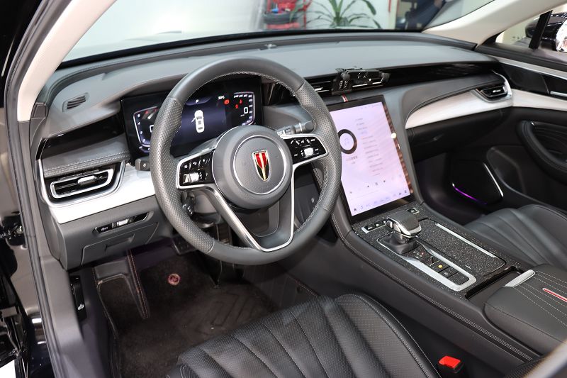 红旗H5 2025款 1.5T DCT旗韵50万辆纪念版