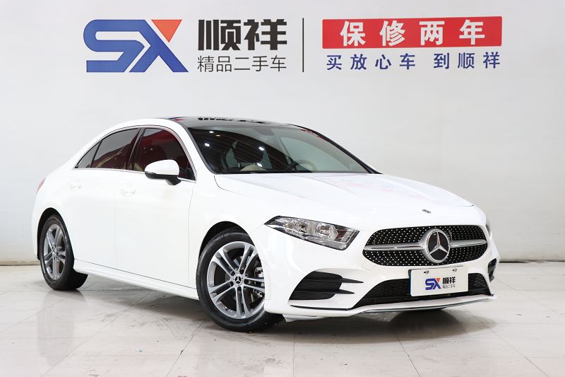 奔驰A级 2022款 A 180 L 运动轿车