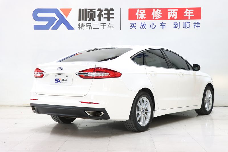 福特 蒙迪欧 2020款 EcoBoost 180 时尚型