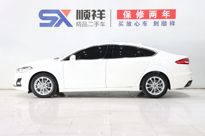 福特 蒙迪欧 2020款 EcoBoost 180 时尚型