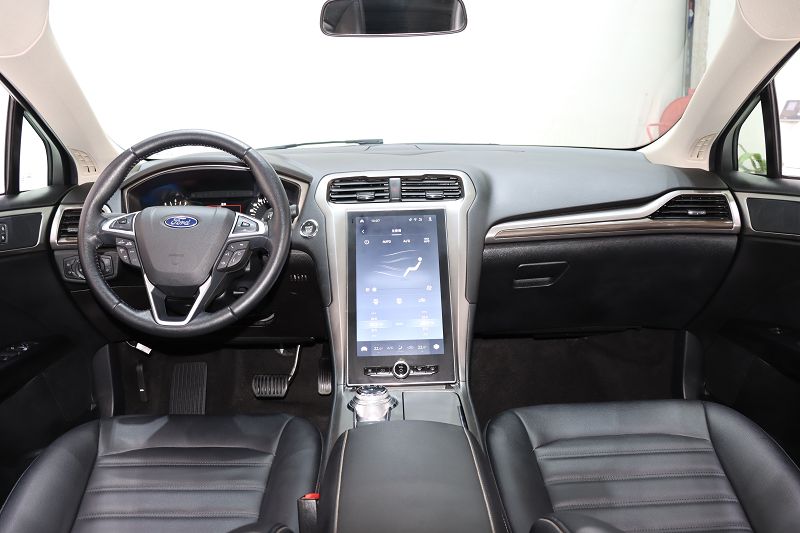 福特 蒙迪欧 2020款 EcoBoost 180 时尚型