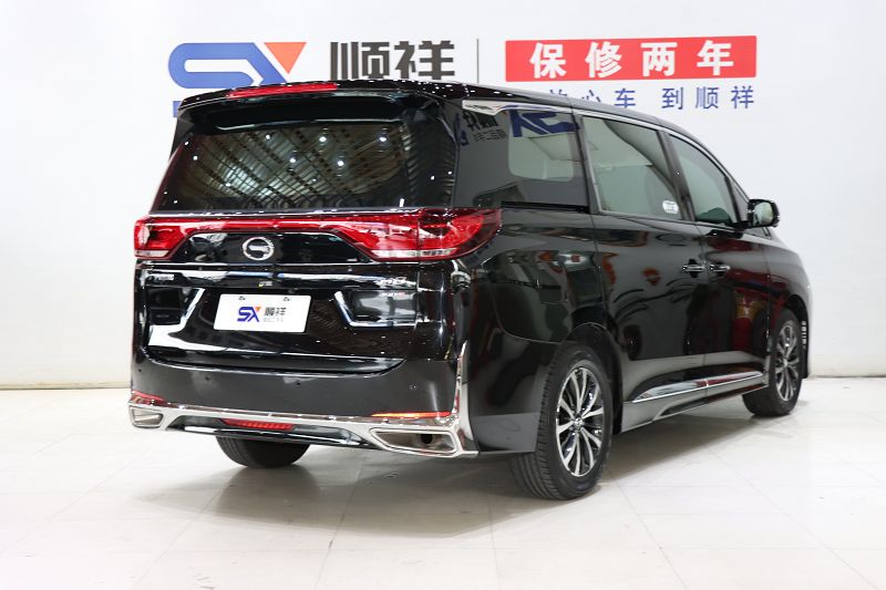 传祺M8 2023款 领秀系列 390T 豪华版
