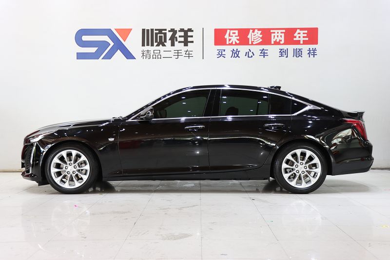 凯迪拉克CT5 2022款 28T 豪华型(标准版)