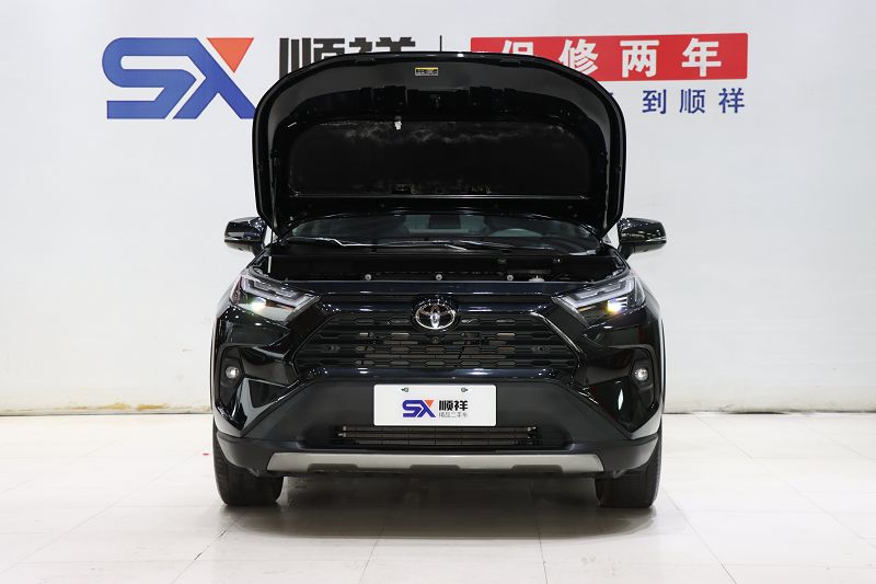 丰田 RAV4荣放 2023款 2.0L CVT两驱风尚Plus版