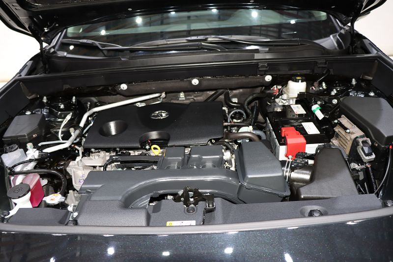 丰田 RAV4荣放 2023款 2.0L CVT两驱风尚Plus版