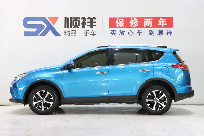 丰田 RAV4荣放 2016款 一汽RAV4 2.0L CVT两驱风尚版