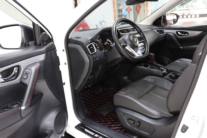 日产 逍客 2022款 2.0L CVT XV Prem.豪华版 国VI