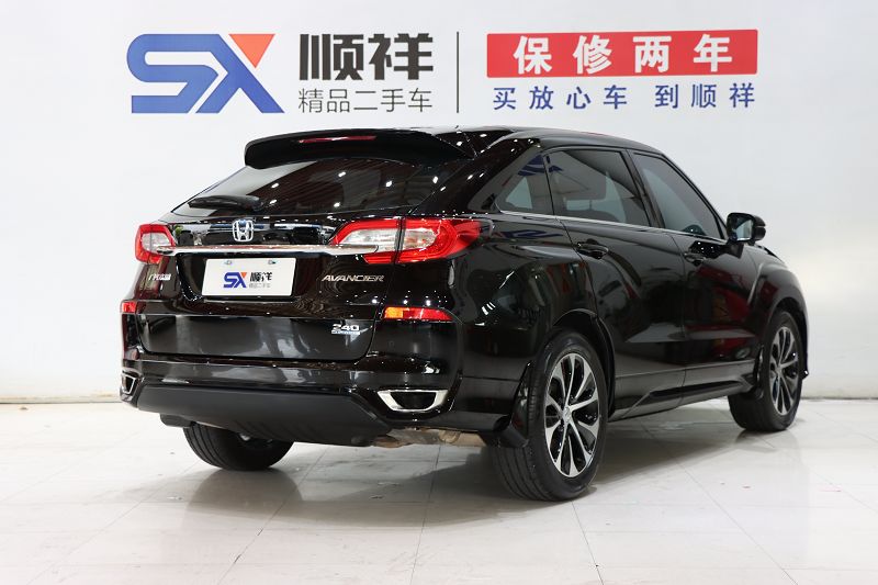 本田 冠道 2017款 240TURBO 两驱尊享版