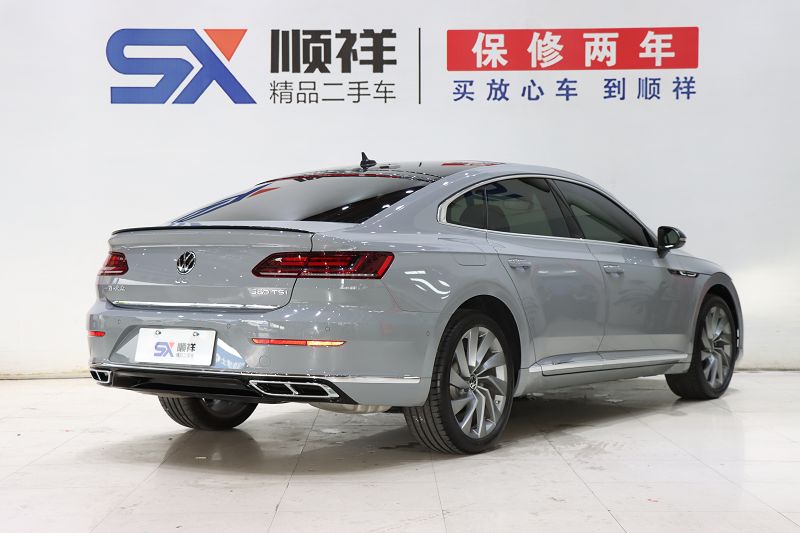 一汽-大众CC 2023款 380TSI 夺目版