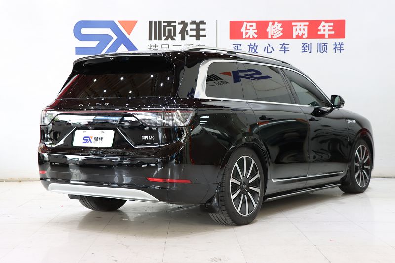 鸿蒙智行问界M9 2024款 增程 Max版 52kWh 5座版