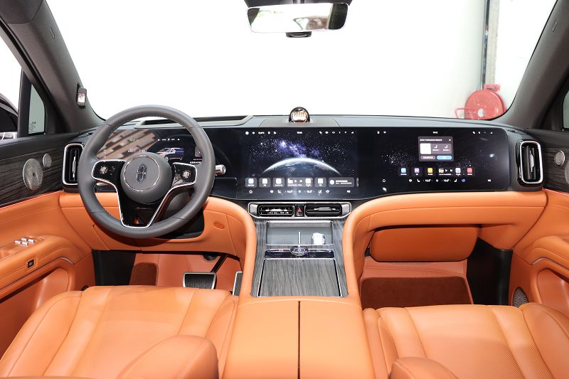 鸿蒙智行问界M9 2024款 增程 Max版 52kWh 5座版