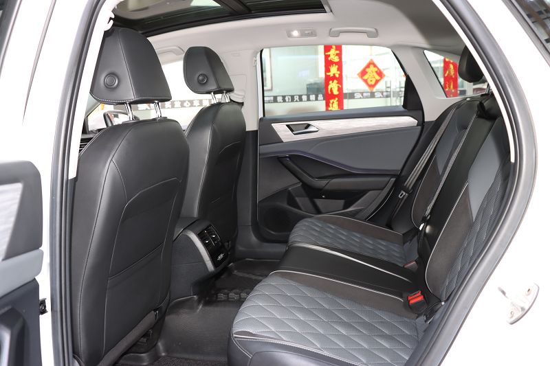 大众 速腾 2023款 300TSI DSG卓越版