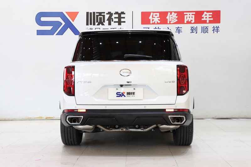 广汽传祺 传祺GS8 2025款 领航系列 2.0TGDI 两驱豪华版 5座