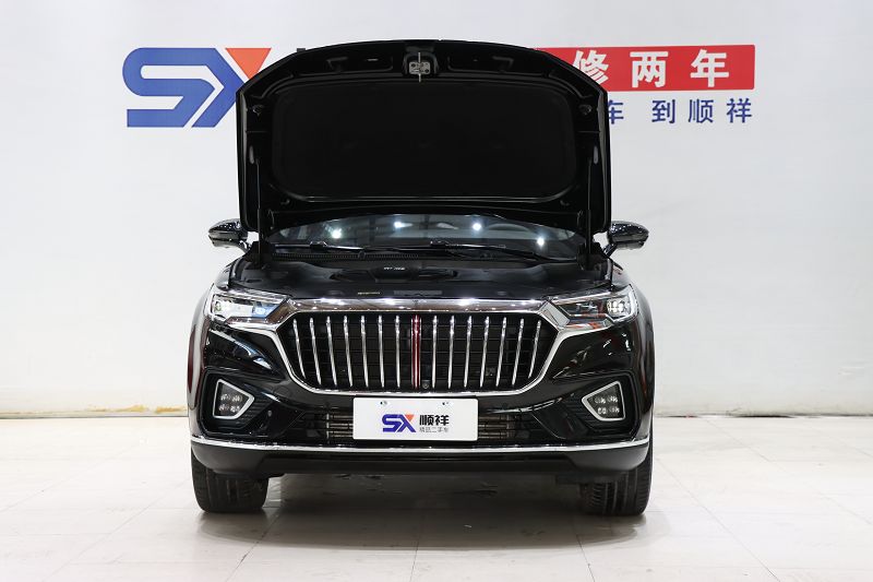 红旗HS5 2019款 2.0T 智联旗享四驱版