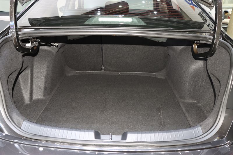 大众 速腾 2023款 300TSI DSG超越版