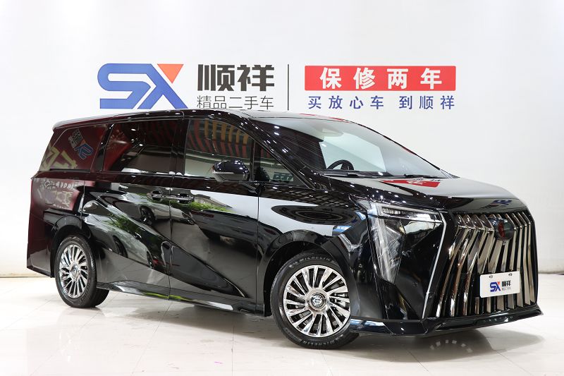 传祺M8 2023款 宗师系列 400T 至尊版