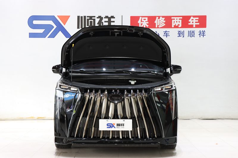 传祺M8 2023款 宗师系列 400T 至尊版