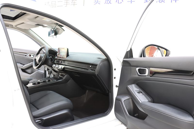 本田 型格 2022款 240TURBO CVT科技版