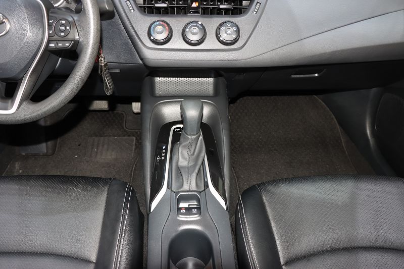 丰田 卡罗拉 2019款 1.2T S-CVT GL先锋版 国VI
