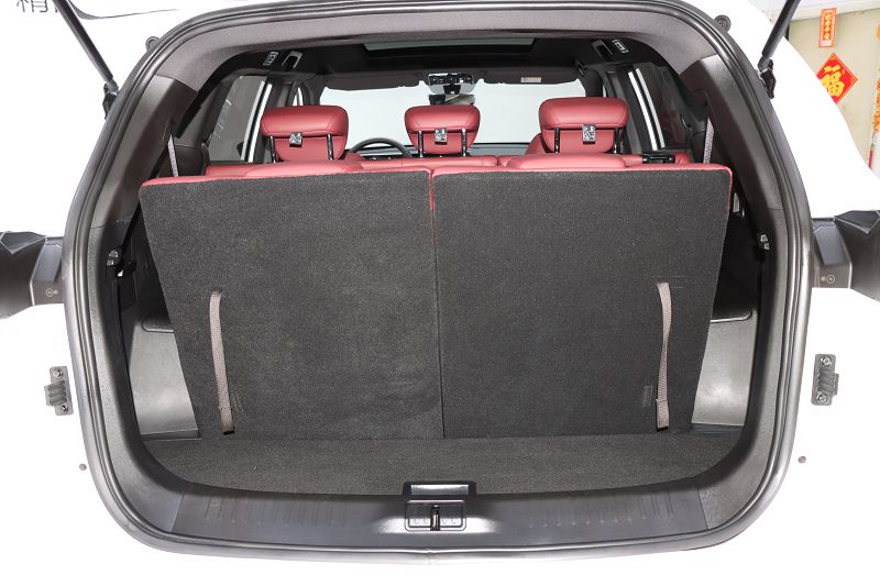 捷途X70 PLUS 2023款 1.6T DCT强者 7座