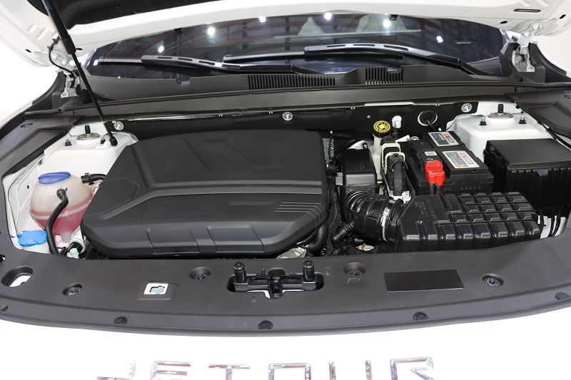 捷途X70 PLUS 2023款 1.6T DCT强者 7座