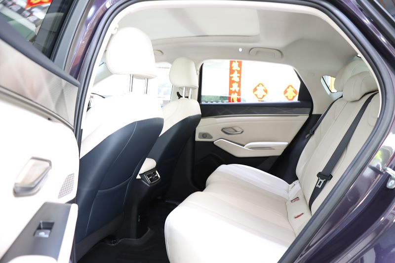 比亚迪 秦L 2024款 DM-i 120KM领先型