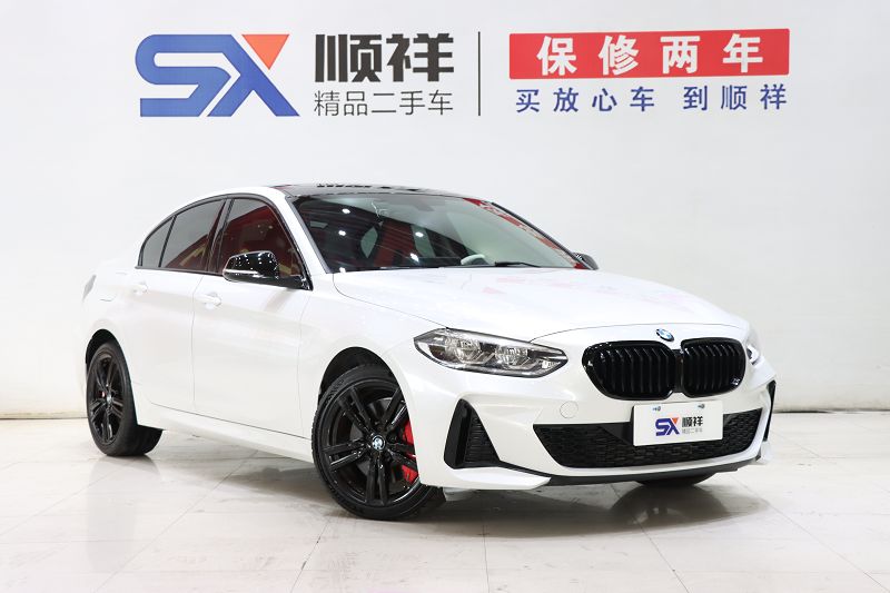宝马1系 2021款 改款 125i M运动曜夜版