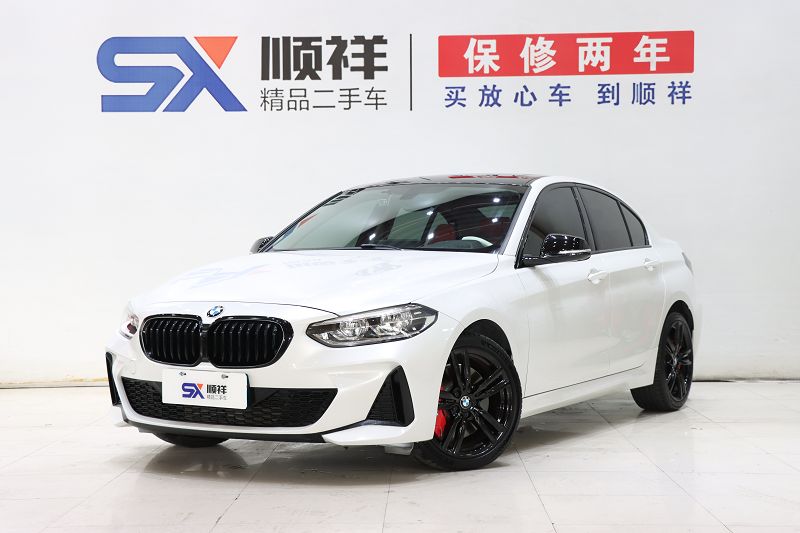 宝马1系 2021款 改款 125i M运动曜夜版