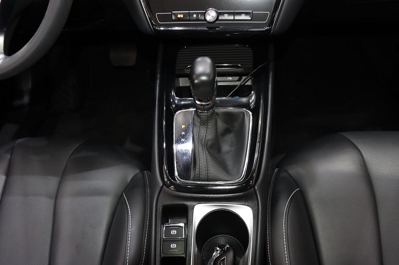 荣威i5 2020款 1.5L 自动4G互联领豪旗舰版 国VI