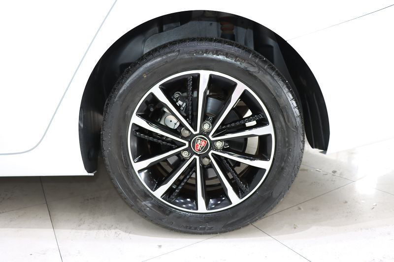 荣威i5 2020款 1.5L 自动4G互联领豪旗舰版 国VI